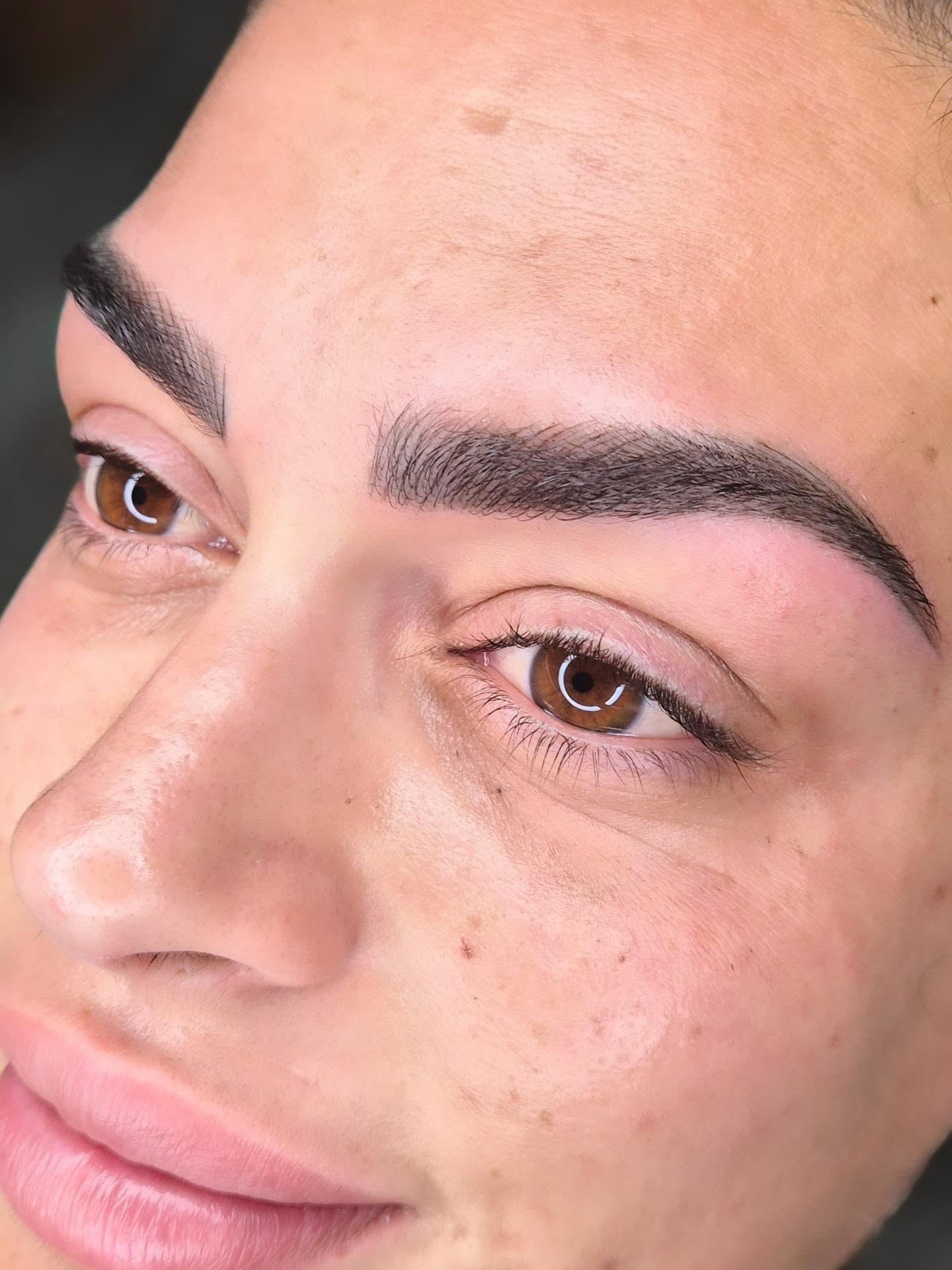 Microblading de cejas en Ibiza